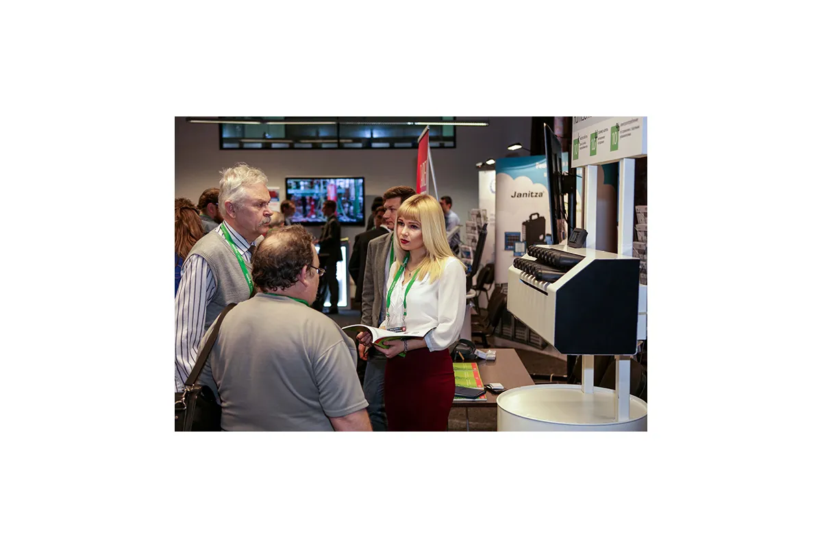 Фотографии конференции Data Center Design &amp;amp; Engineering 2017
