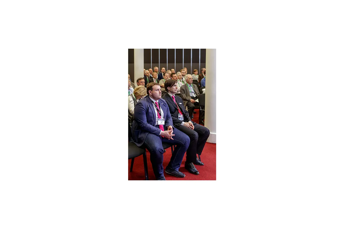 Фотографии конференции Data Center Design &amp;amp; Engineering 2017