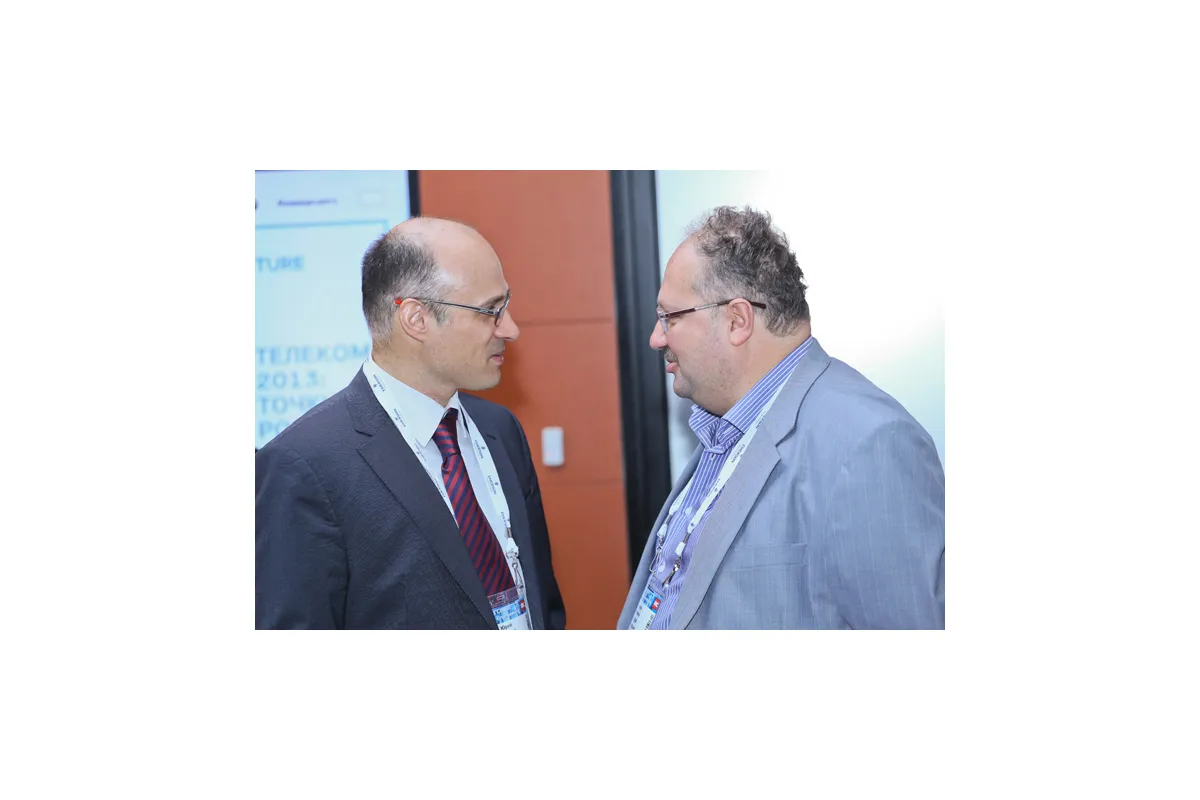 Фотографии международной конференции Data Center Design &amp; Engineering 2013