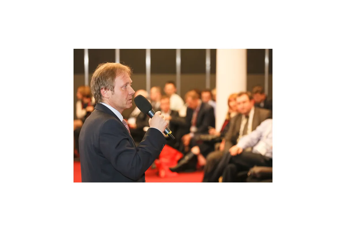 Фотографии международной конференции Data Center Design &amp; Engineering 2013